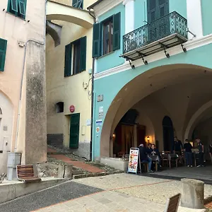 Appartamento Beautifully Restored Romantic In The Centre Of Historic, Dolcedo